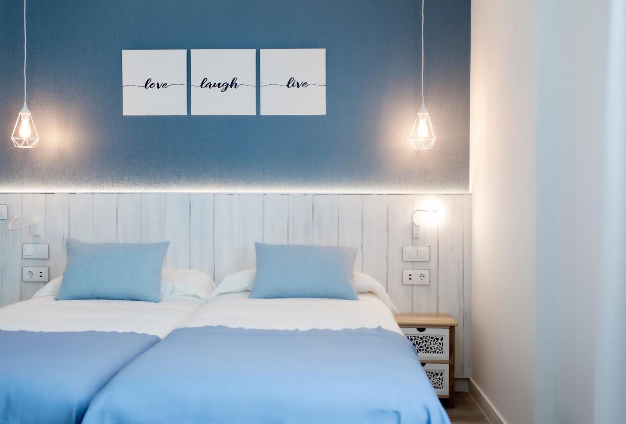 Nerja Casual Rooms Exterior photo
